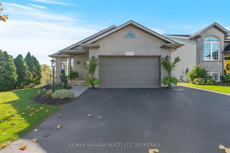 3579 Carver St, Fort Erie, L0S 1S0 | Image 2