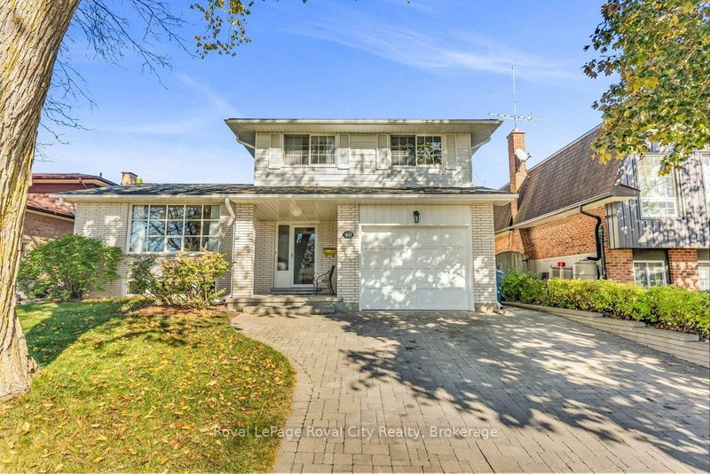 40 Keats Cres, Guelph, N1G 3B2 | Image 2