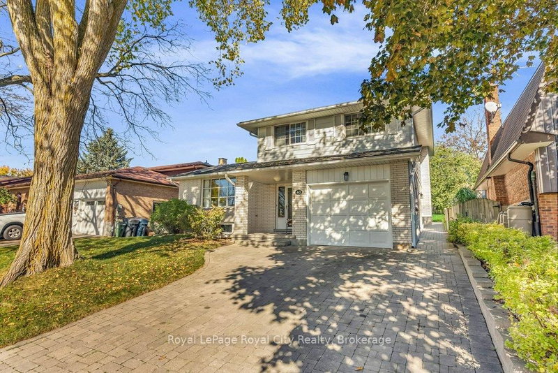 40 Keats Cres, Guelph, N1G 3B2 | Image 3