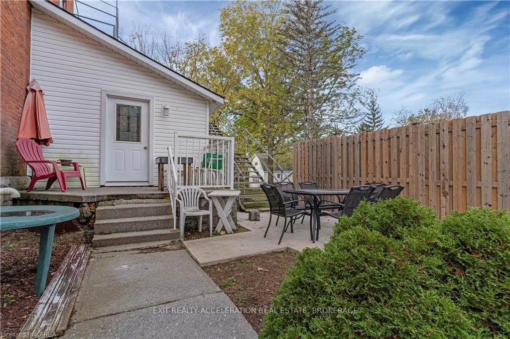Listing Image 7