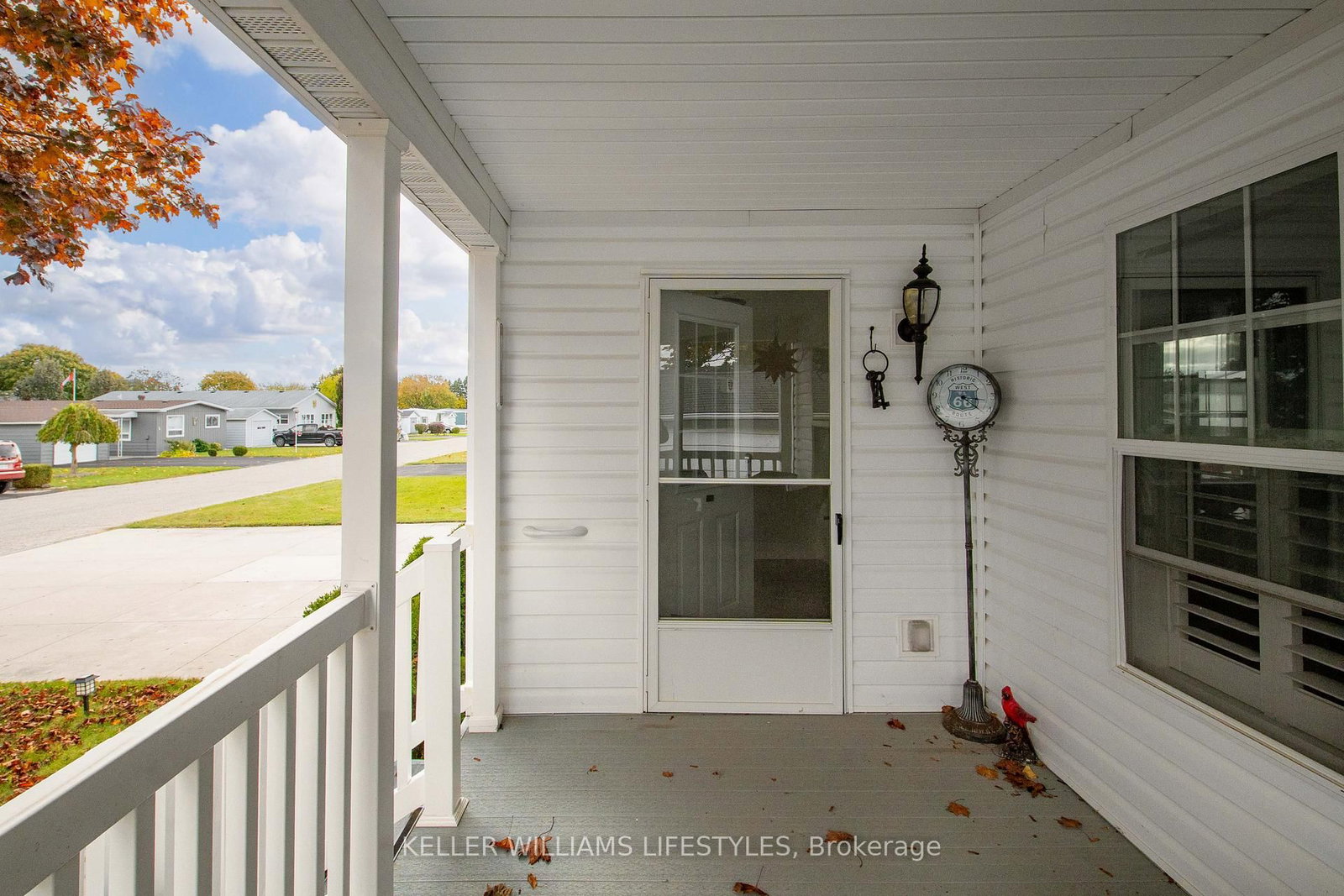 Listing Image 6