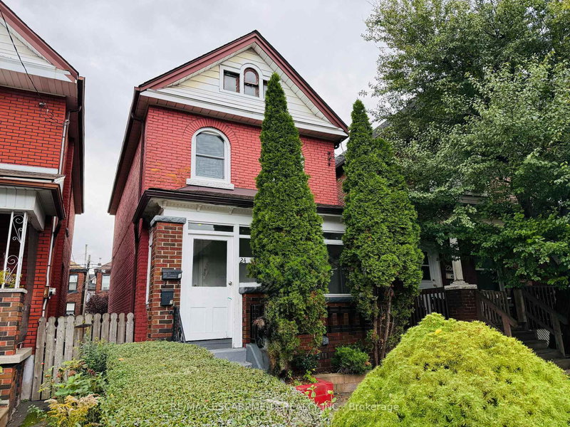 24 Somerset Ave, Hamilton, L8L 2L5 | Image 2