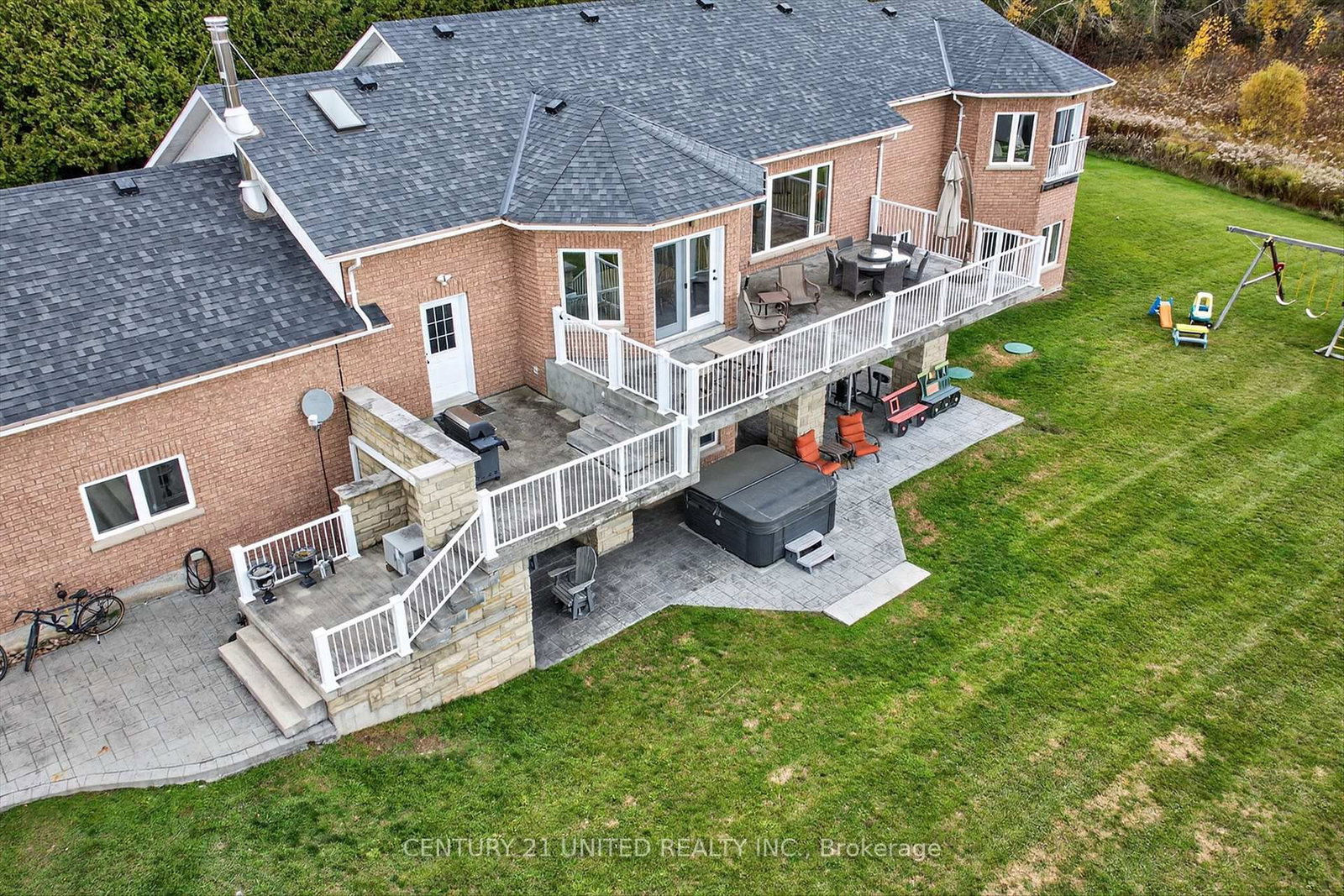 Listing Image 43