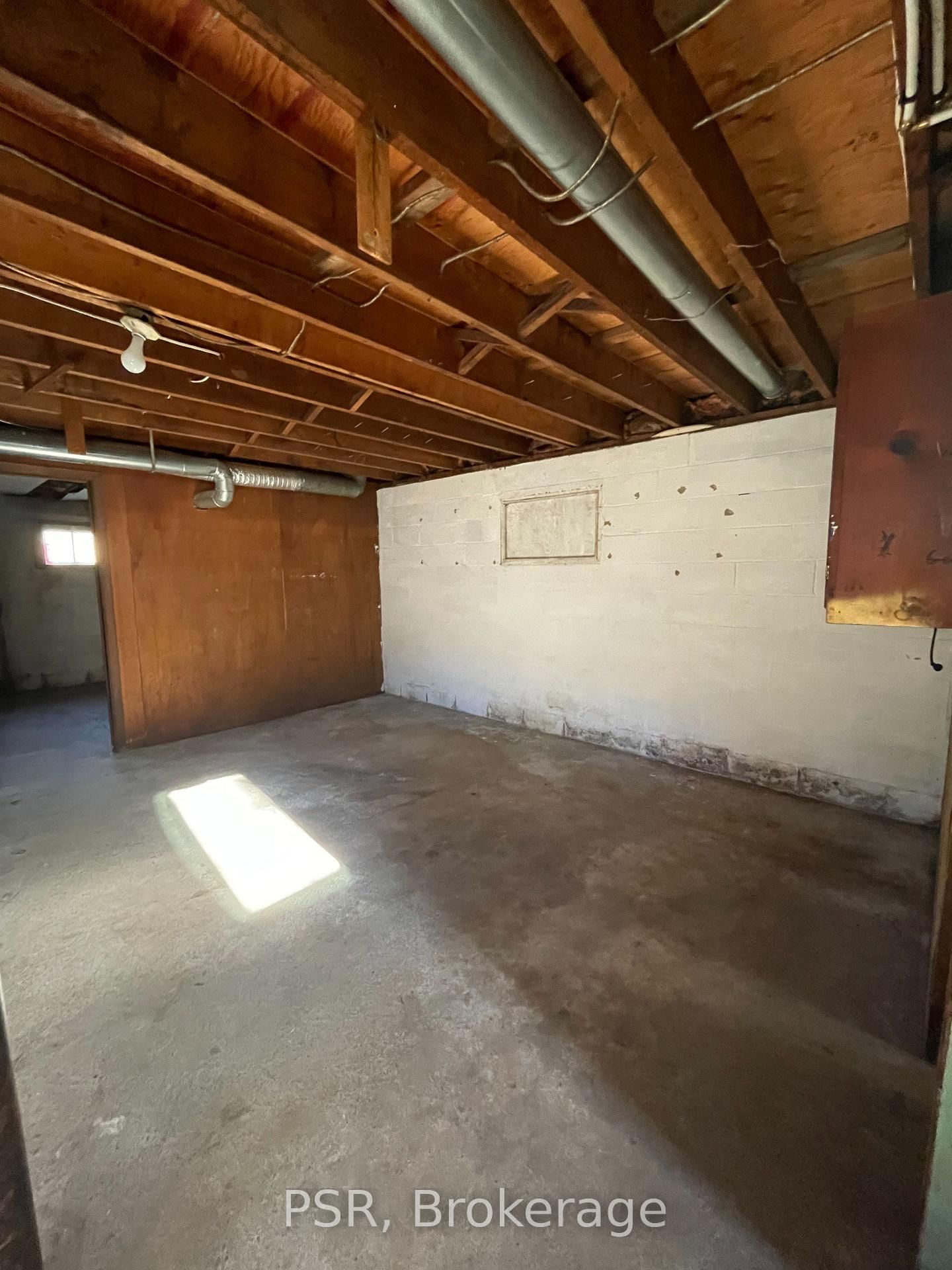 Listing Image 33