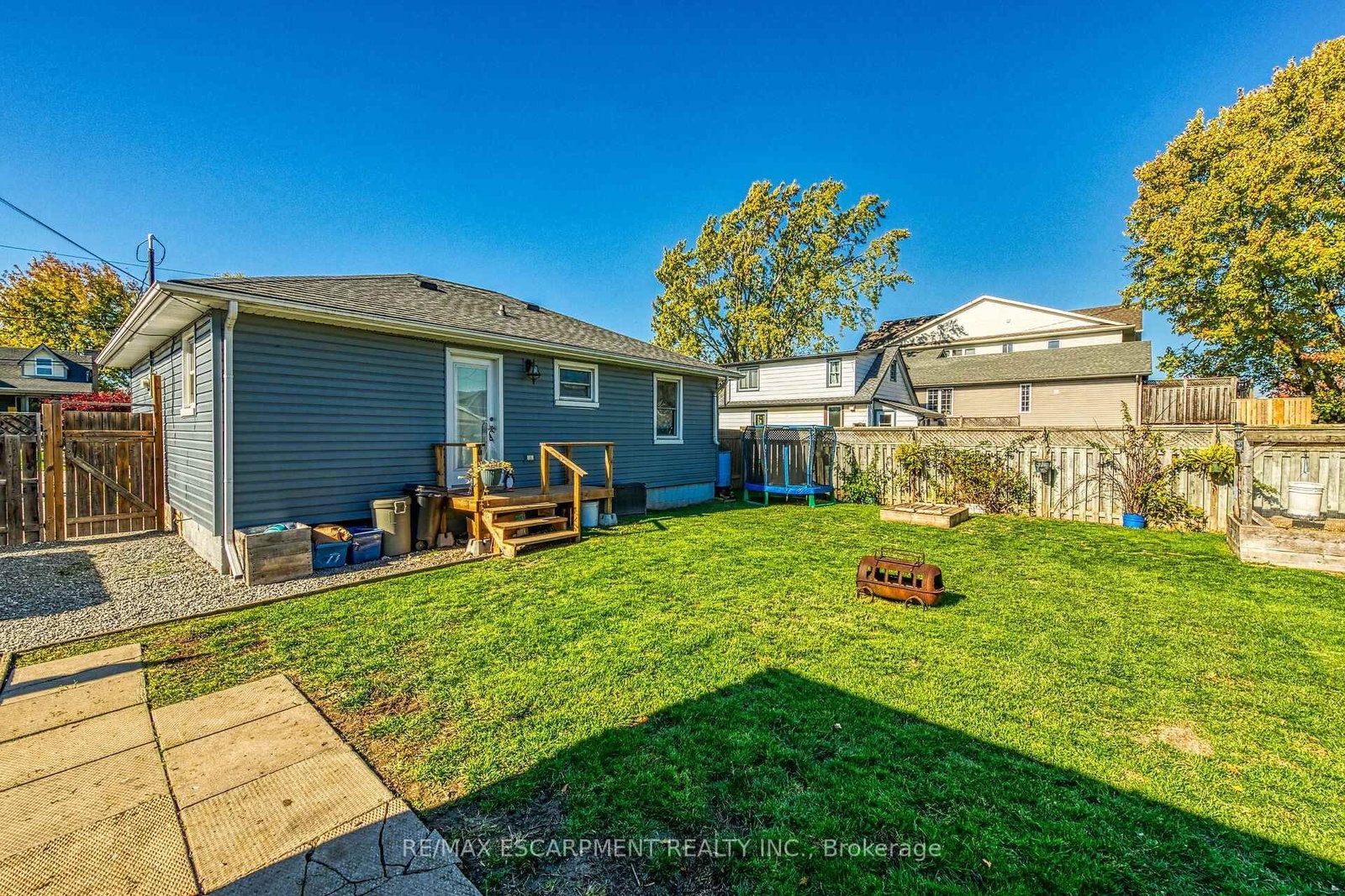 Listing Image 20