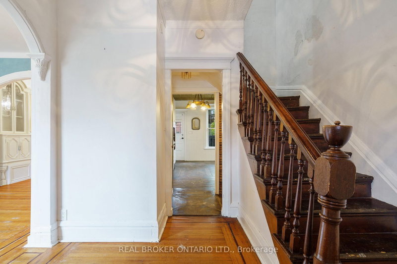 125 Grant Ave, Hamilton, L8N 2X6 | Image 3