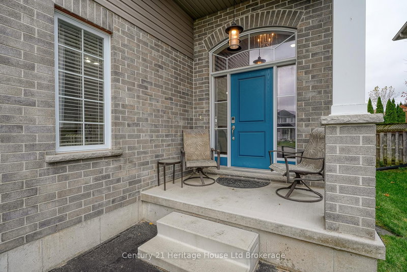 76 Pearl St, Tillsonburg, N4G 0A3 | Image 2