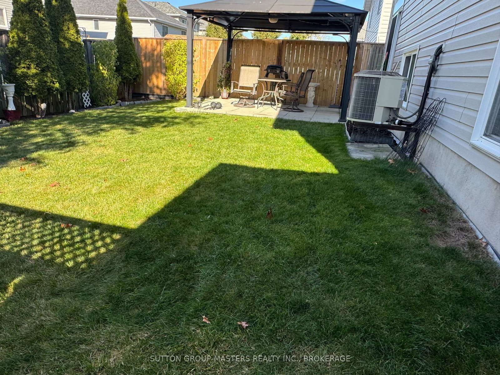 Listing Image 7