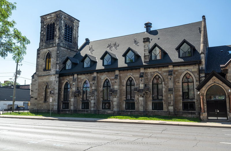 16 West Ave S, Hamilton, L8N 2S1 | Image 3