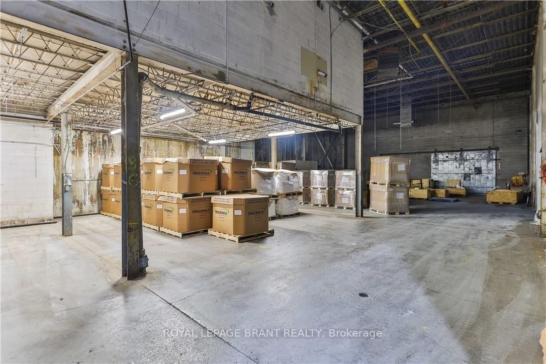 148 Mohawk Street, Unit A - Photo 36