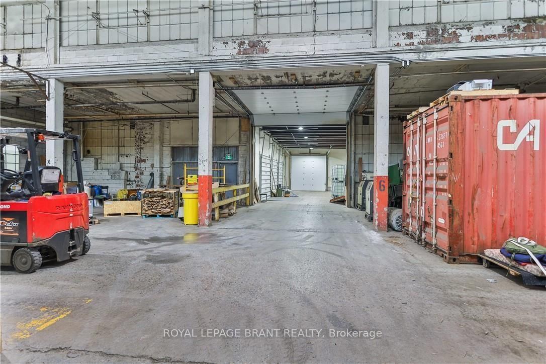 148 Mohawk Street, Unit A - Photo 6