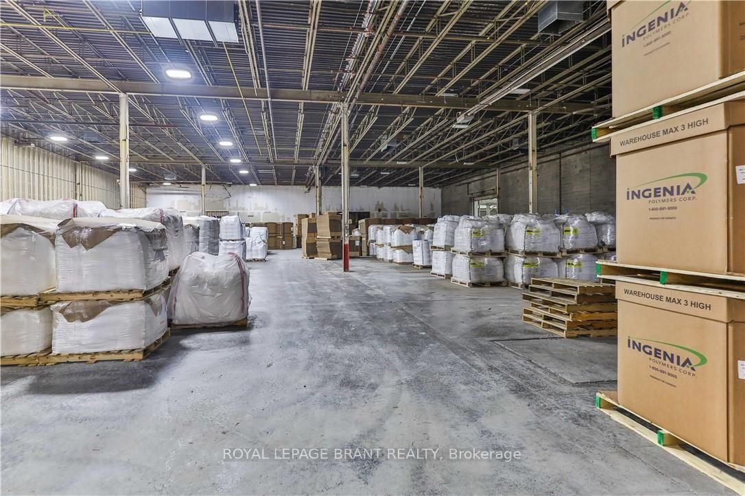 148 Mohawk Street, Unit B - Photo 40