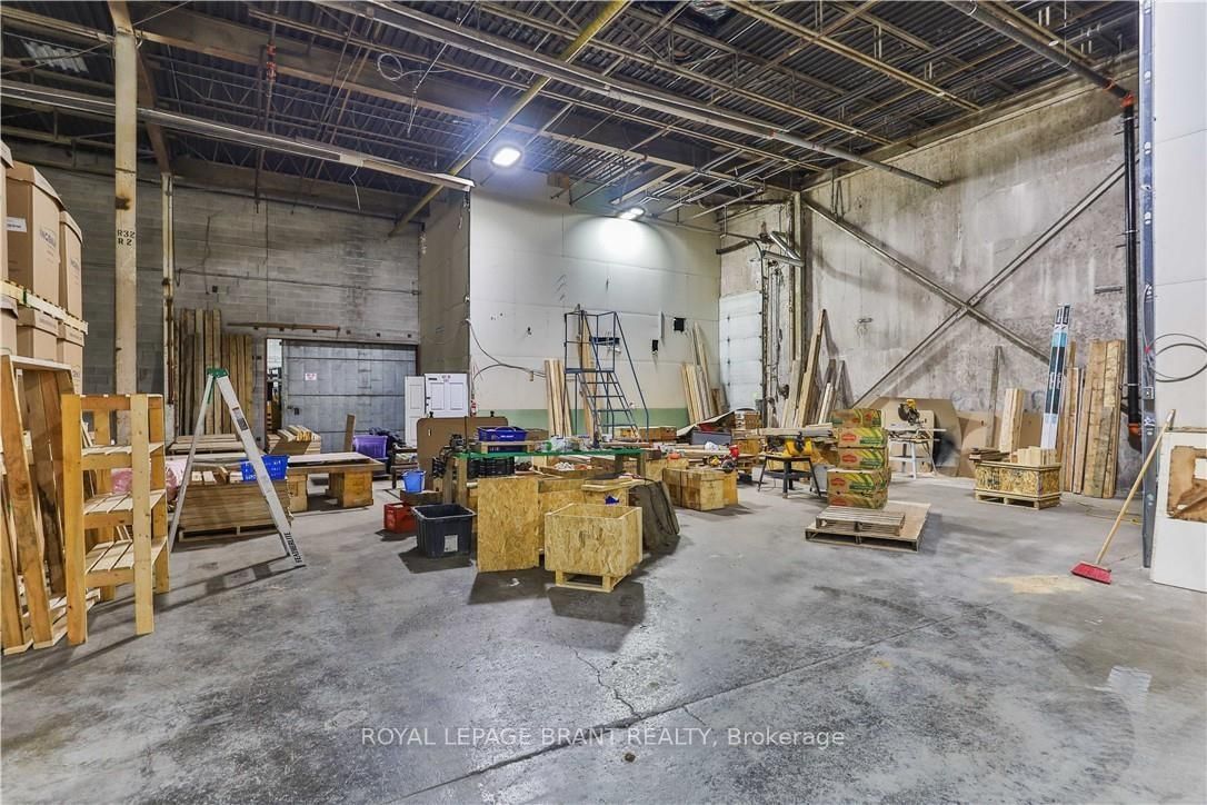 148 Mohawk Street, Unit B - Photo 41