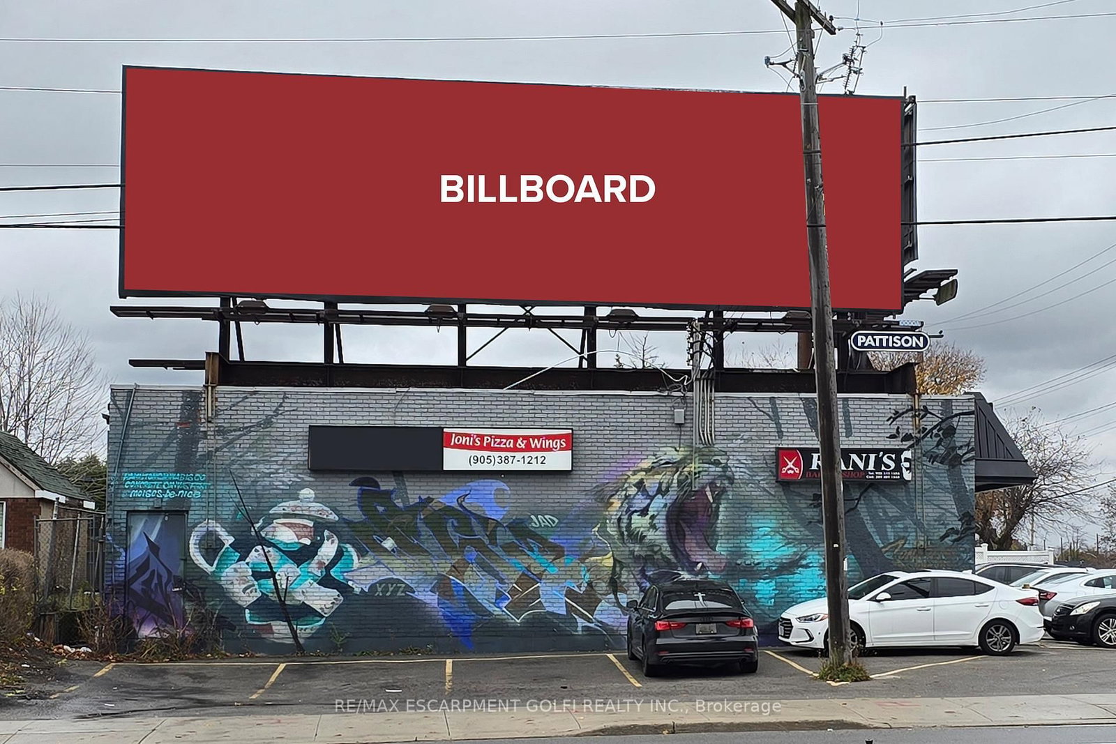 525 Mohawk Road E - Photo 2