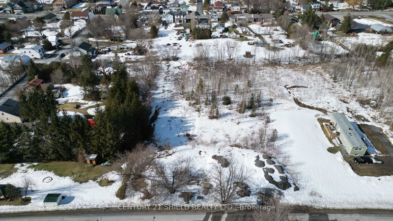 21963 Sauve St, North Glengarry, K0B 1H0 | Image 3