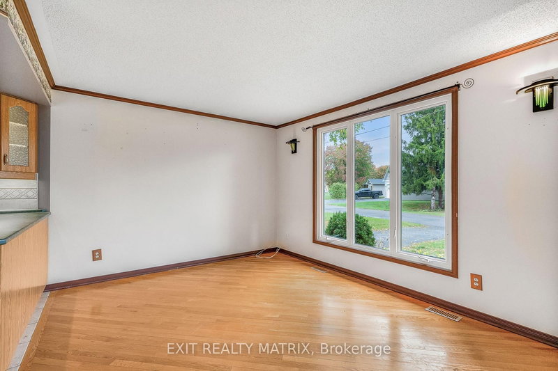29 Louise Cres, Russell, K0A 1W0 | Image 3