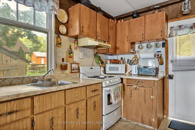223 Paudash Street • Hiawatha First Nation, ON photo 8