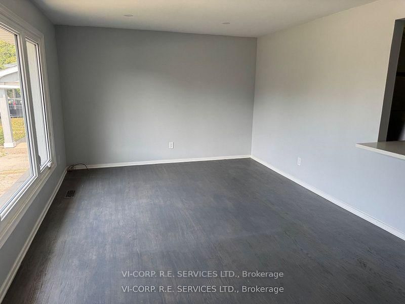 89 Greeningdon Dr, Hamilton, L9A 3A8 | Image 3