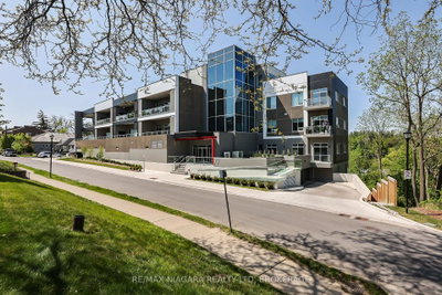 Condo leased at 505-77 Yates Street, St. Catharines, Ontario, L2R 5R7 - Downtown - MLS: X12497744