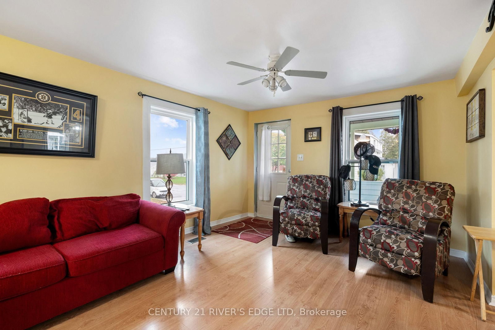Listing Image 8