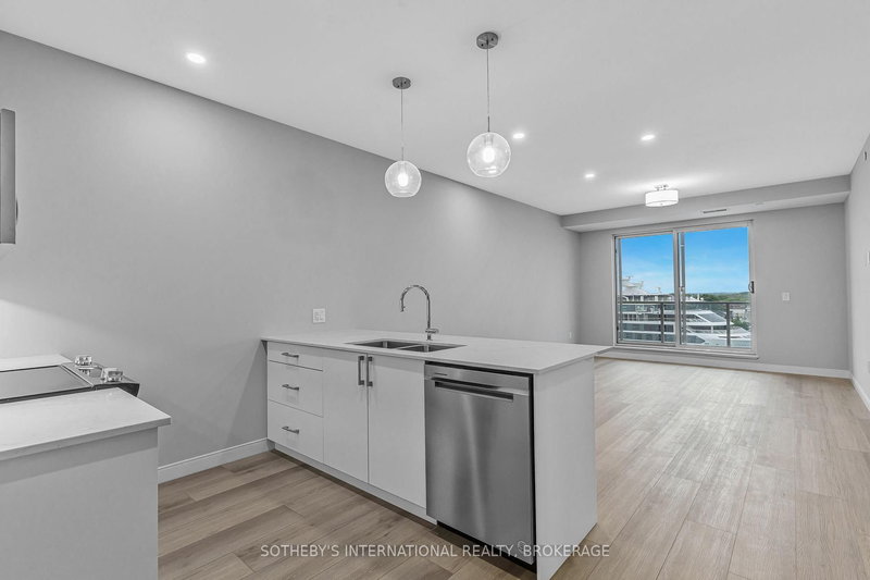 707 - 118 West St, Port Colborne, L3K 4C9 | Image 3