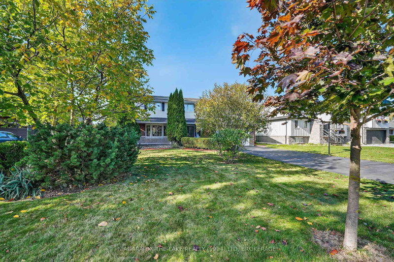 21 Garrison Village Dr, Niagara-on-the-Lake, L0S 1J0 | Image 2