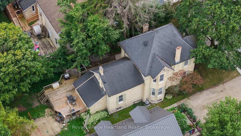 125 ELORA St S, Minto, N0G 1Z0 | Image 2