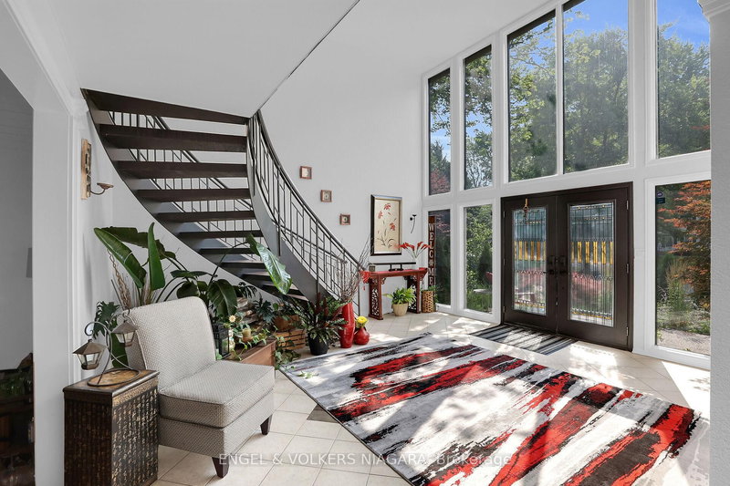 2459 NOELLA Cres, Niagara Falls, L2J 3H7 | Image 2