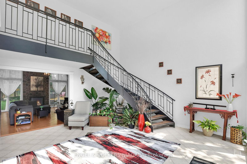 2459 NOELLA Cres, Niagara Falls, L2J 3H7 | Image 3