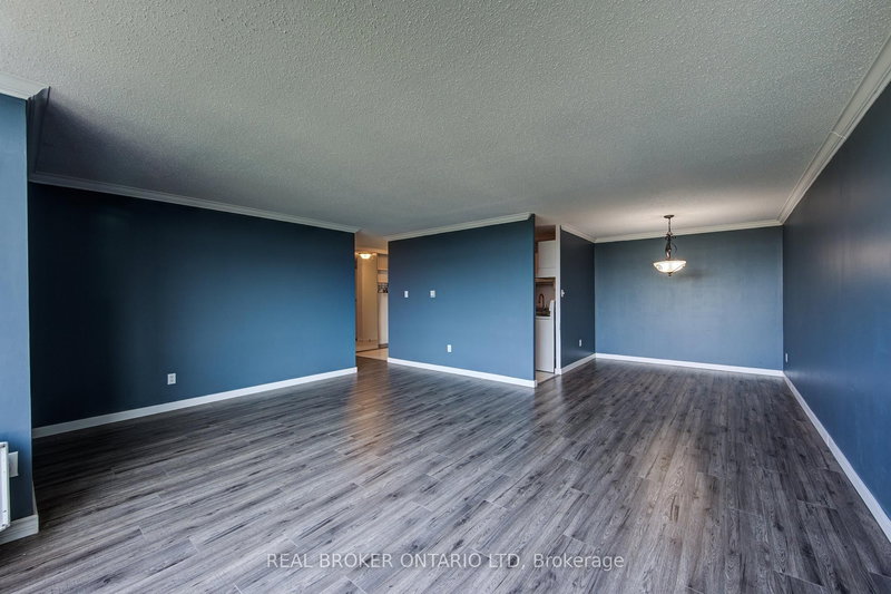 803 - 45 Pond Mills Rd, London South, N5Z 4W5 | Image 3