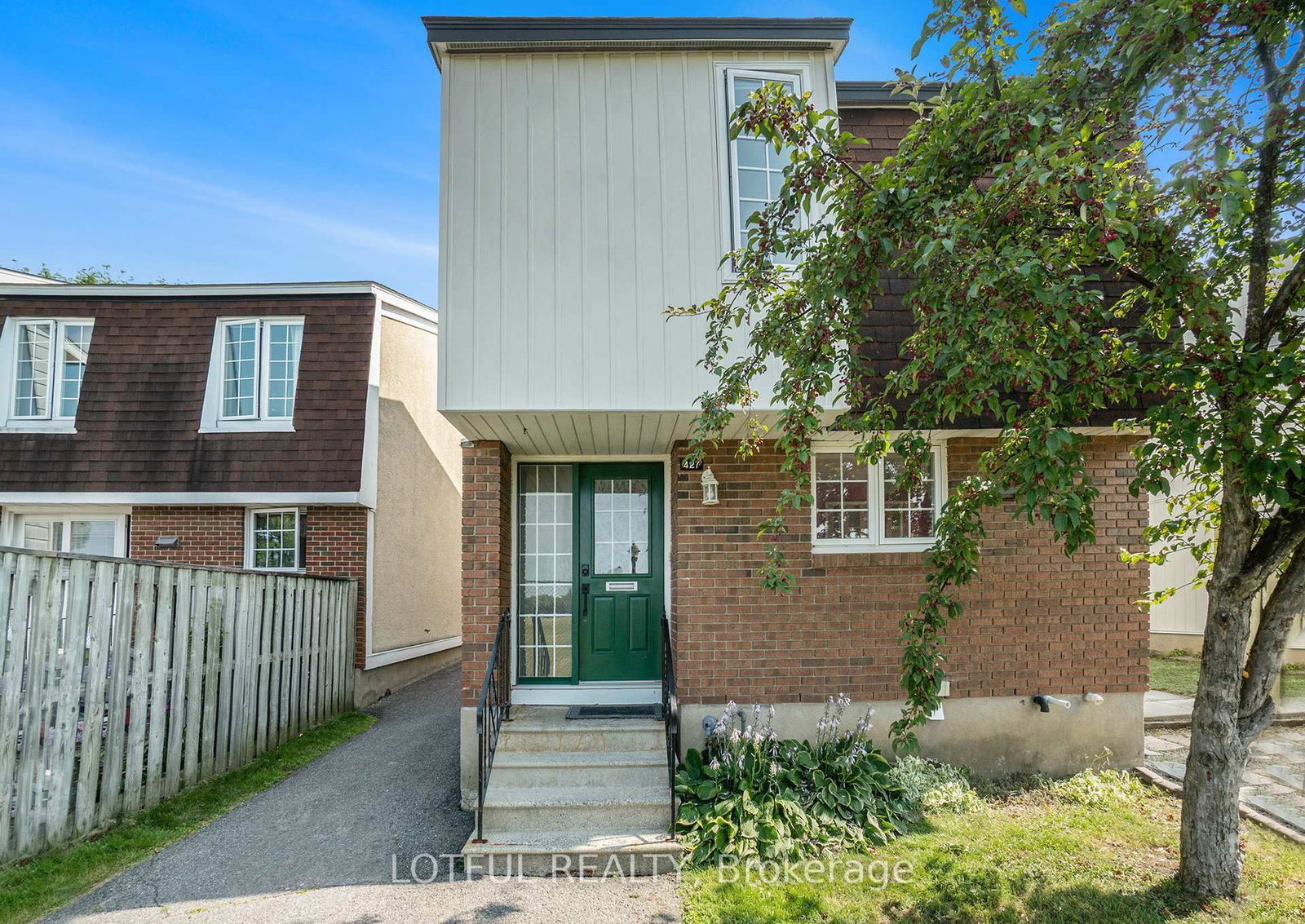Listing Image 3