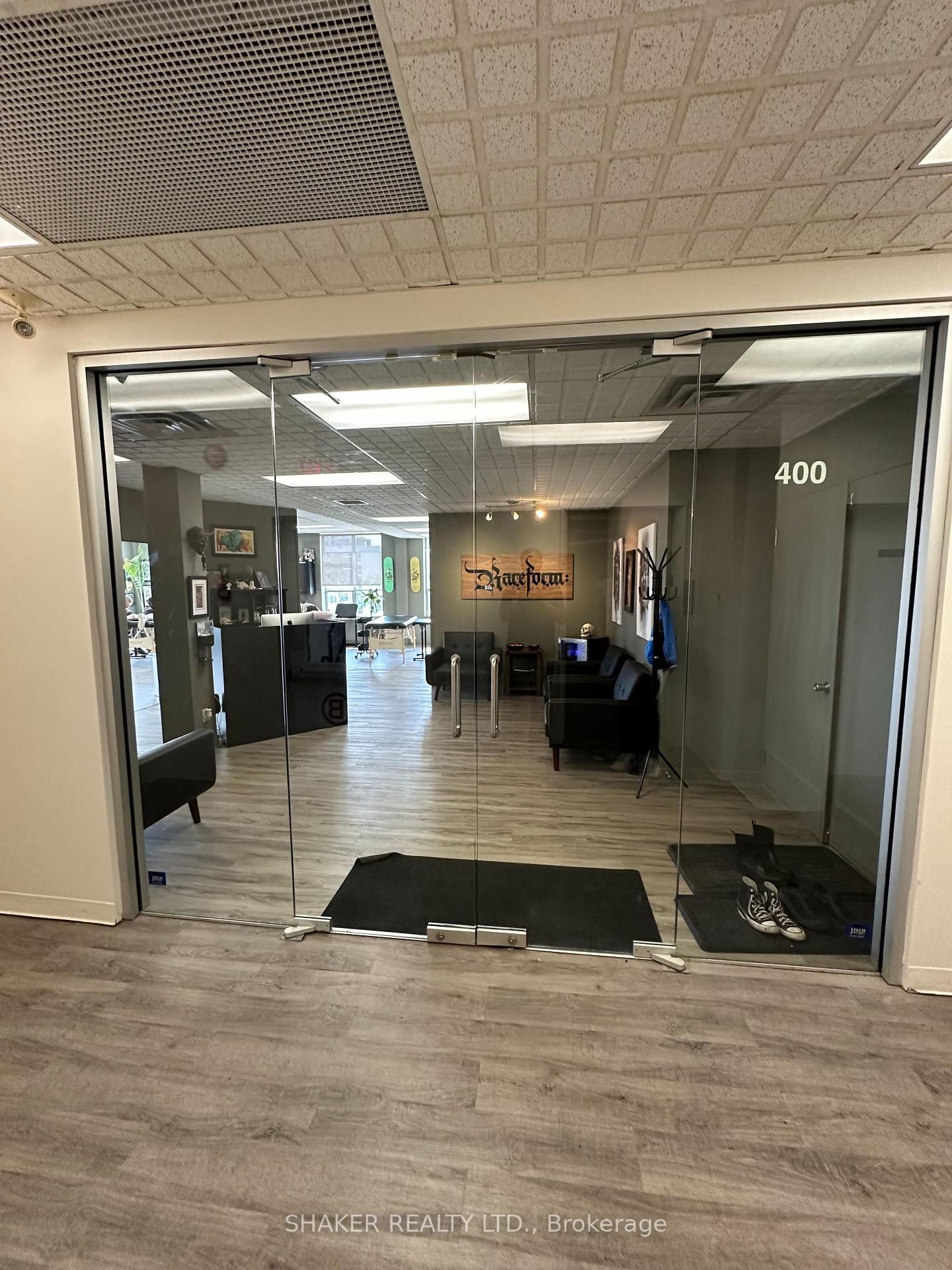 280 Metcalfe Street, Unit 401 - Photo 2