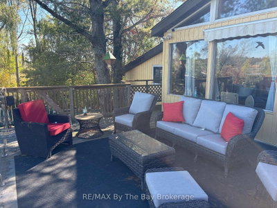 116 Island 150/ Brosseau Island • Georgian Bay, ON photo 8