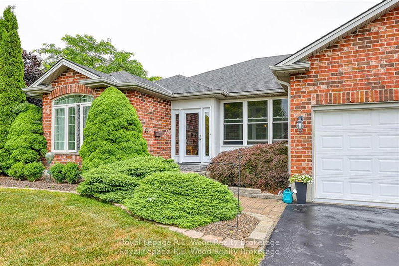 36 Morning Glory Dr, Tillsonburg, N4G 5S9 | Image 3