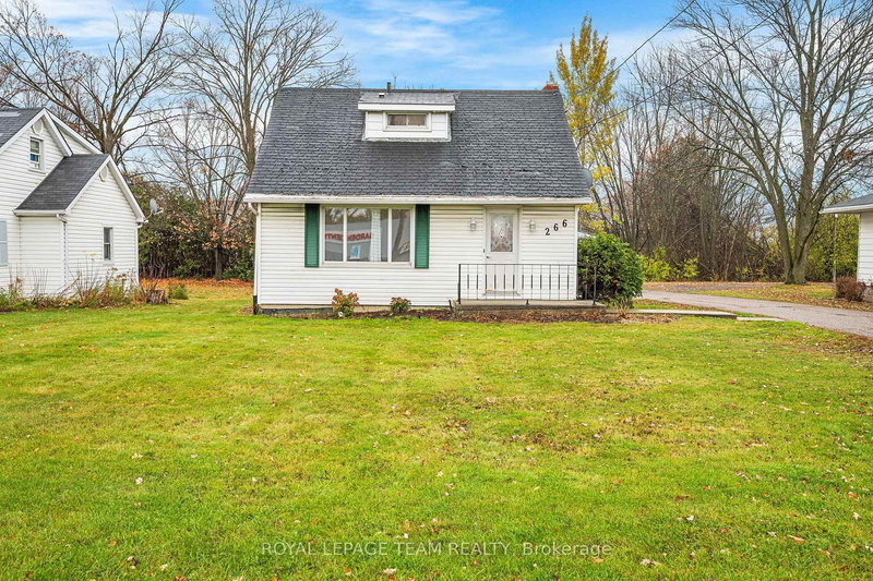 266 Daniel St S, Arnprior, K7S 2M2 | Image 2