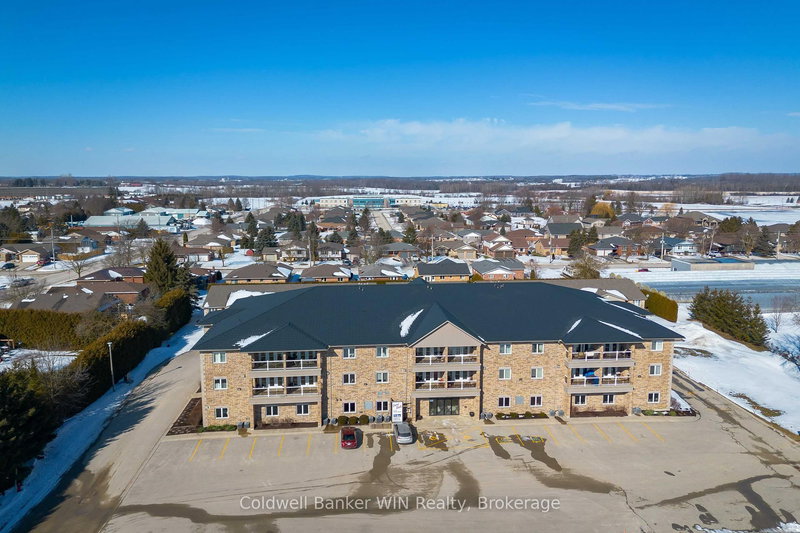 201 - 401 Birmingham St E, Wellington North, N0G 2L2 | Image 3