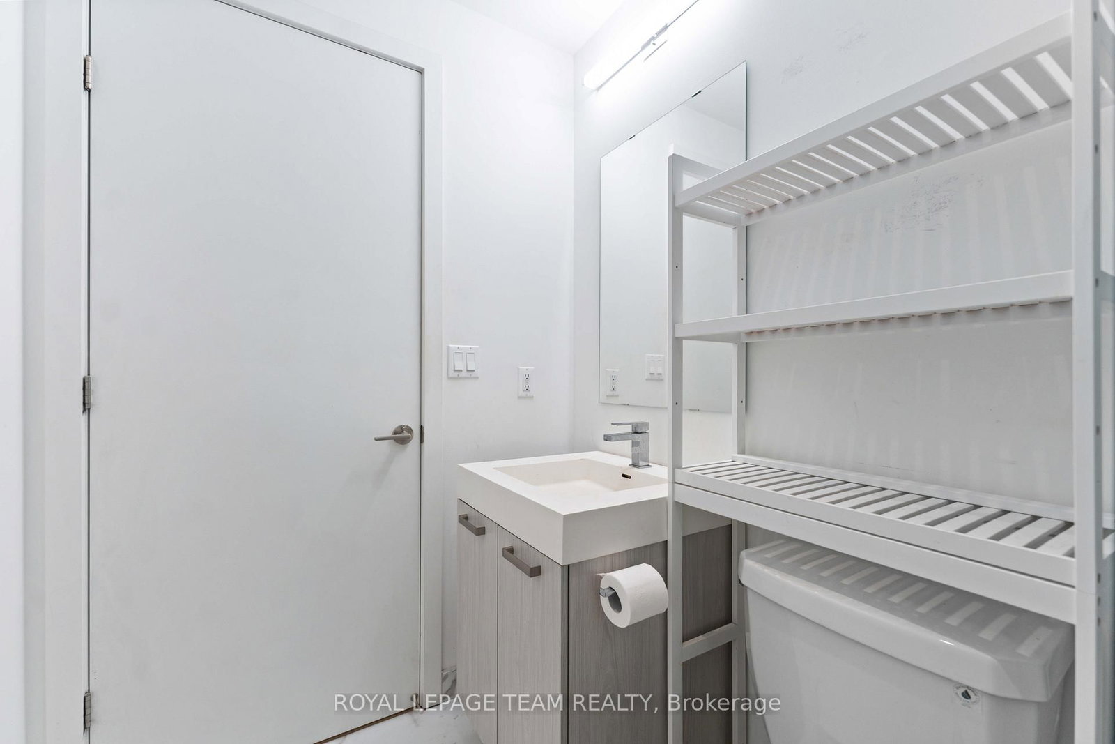 203 Catherine Street, Unit 306 - Photo 19
