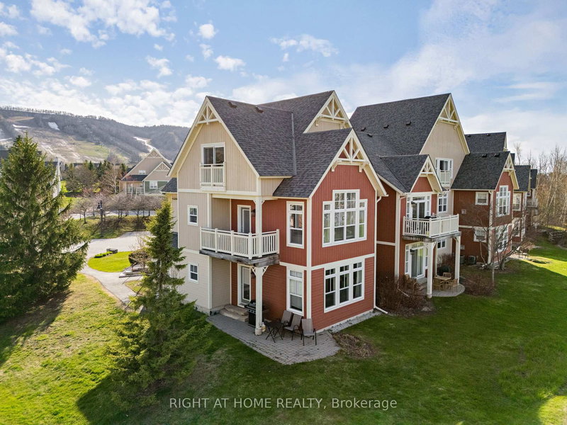 229 - 130 Fairway Crt, Blue Mountains, N3W 1Y1 | Image 3