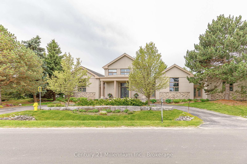 160 Grand Cypress Lane, Blue Mountains, L9Y 0K8 | Image 2