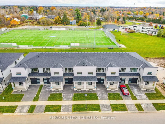 6841 Royal Magnolia Avenue