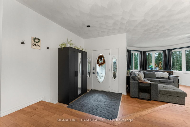 165 Sufian St, Pembroke, K8A 6W6 | Image 3