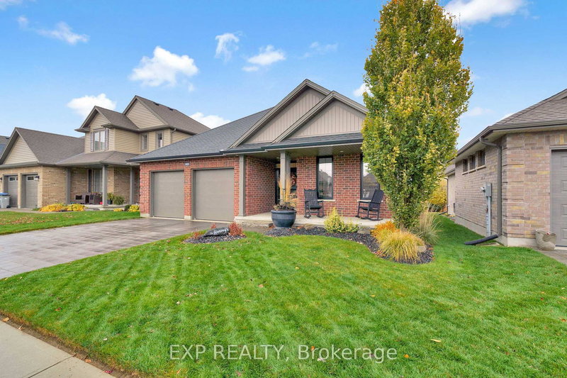 493 Bennett Cres, Strathroy-Caradoc, N0L 1W0 | Image 2