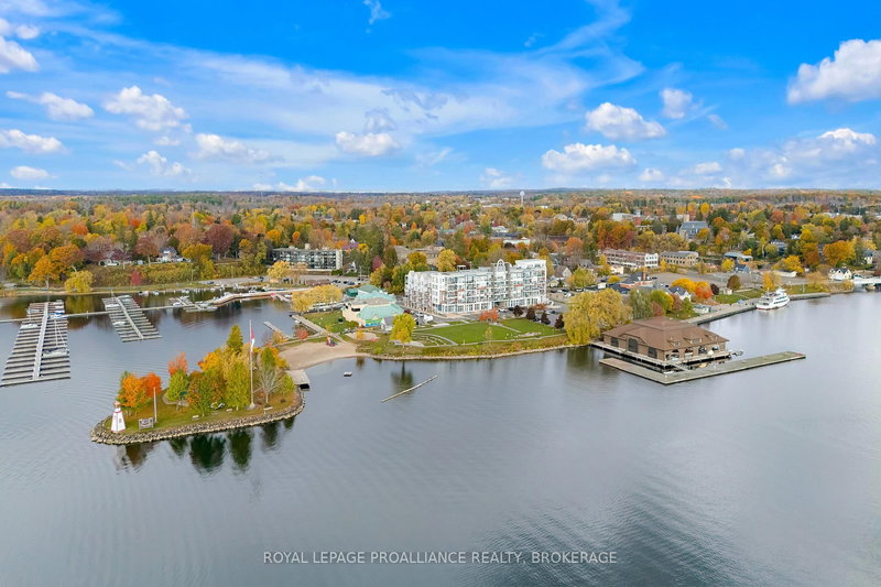 10 - 130 Water St, Gananoque, K7G 0A8 | Image 3