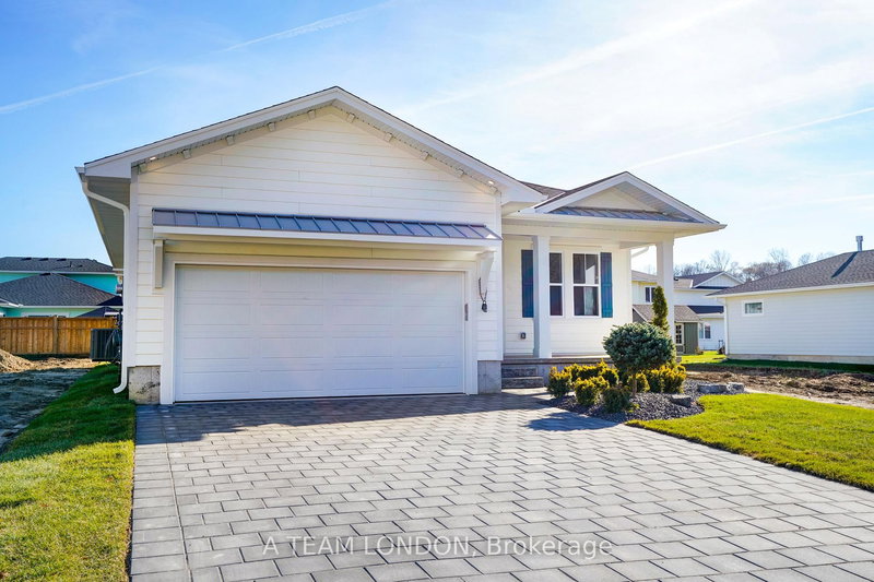 91 The Promenade, Central Elgin, N5L 1C5 | Image 2