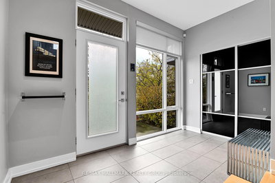 68G Stonehurst Avenue, Ottawa, Ontario image-0-2