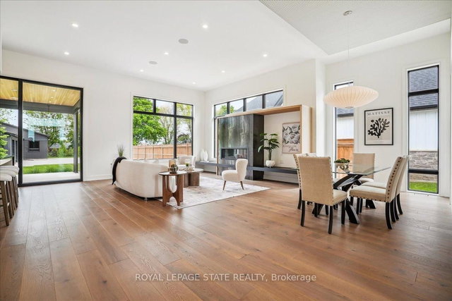 1613 G Lookout Street