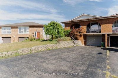 55 Eastbury Drive — photo 2