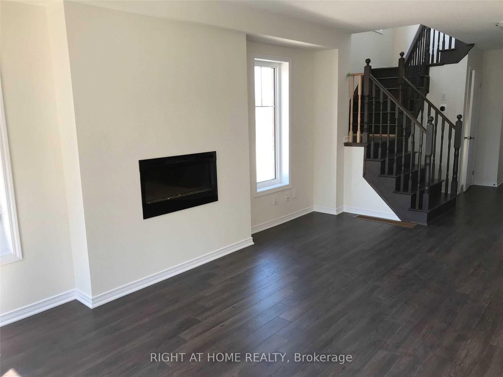 155 Thompson Road - Photo 2