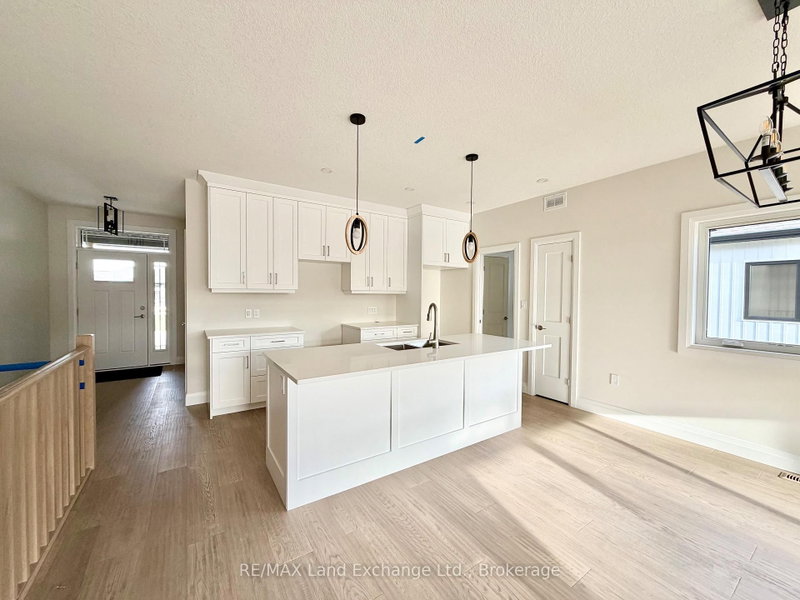 155 WESTLINKS Drive