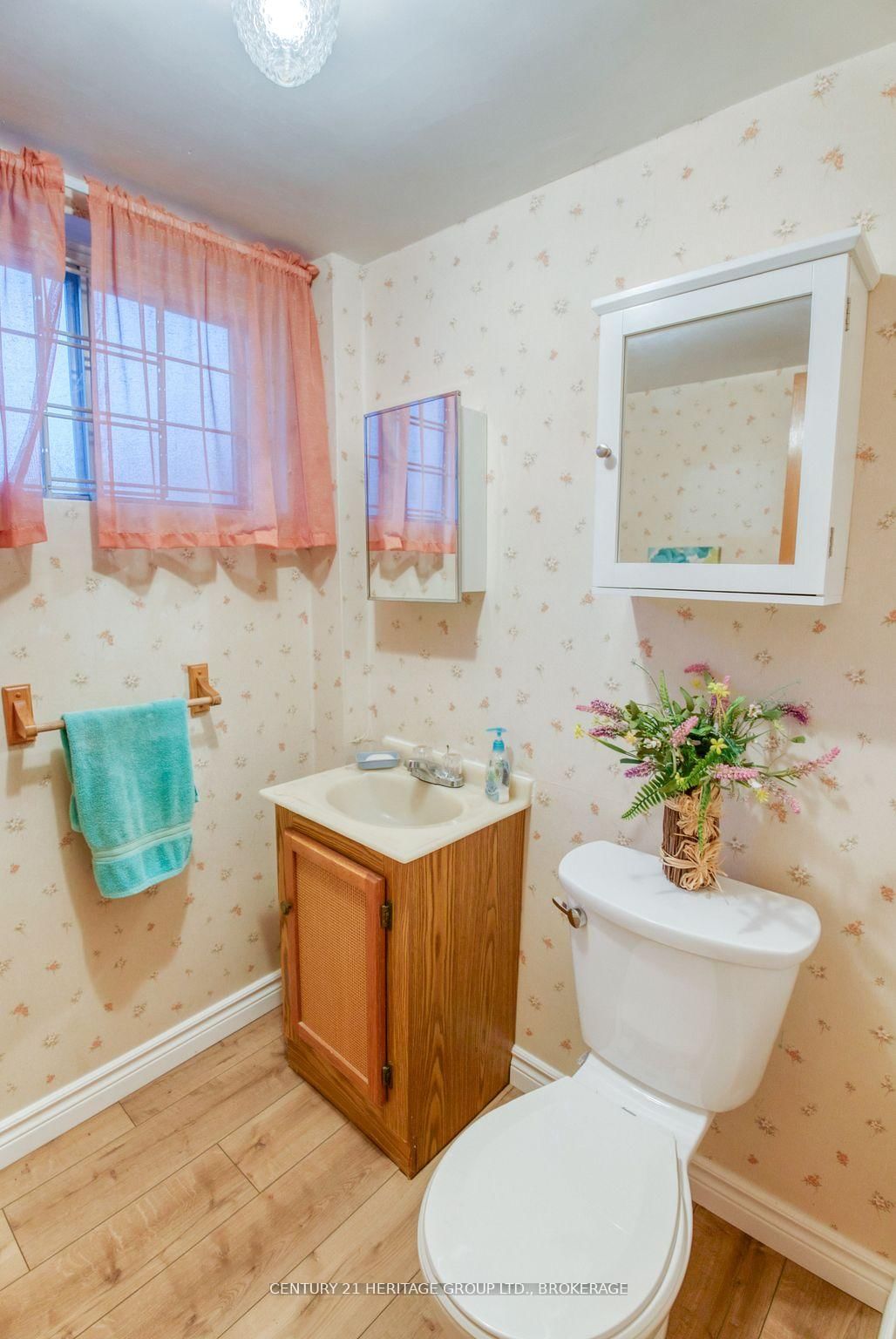 Listing Image 21